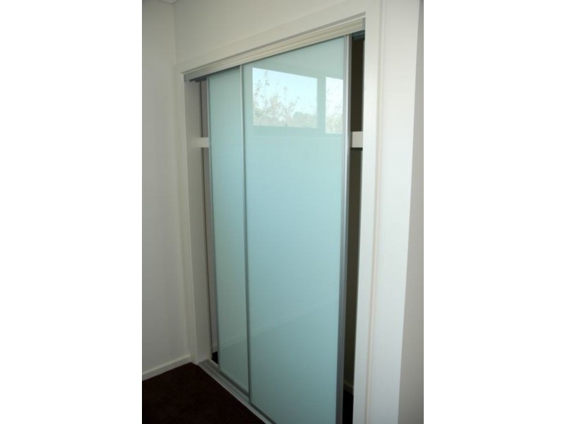 4/18 Ross Road, Croydon VIC 3136