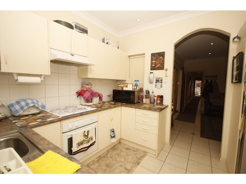 2 Third Ave, Woodville Gardens SA 5012