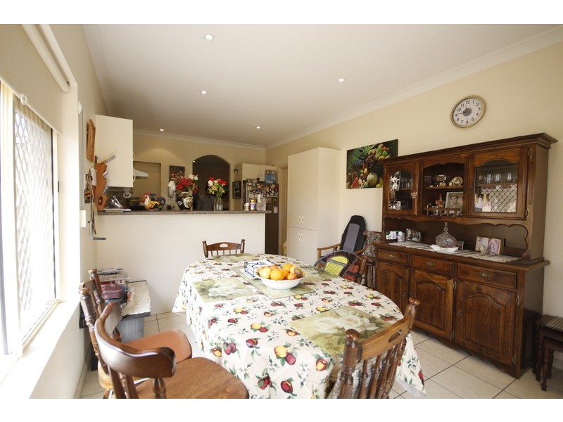 2 Third Ave, Woodville Gardens SA 5012