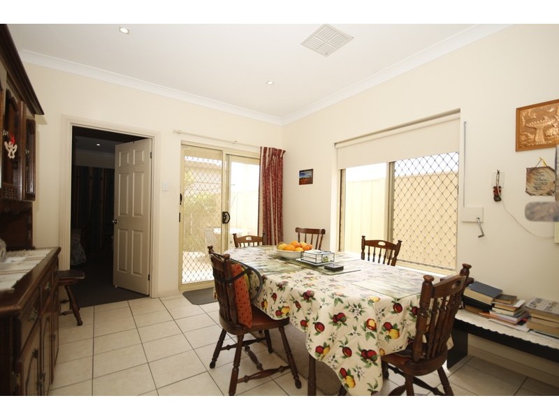 2 Third Ave, Woodville Gardens SA 5012