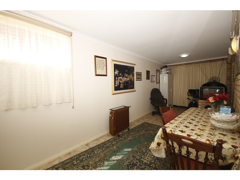 2 Third Ave, Woodville Gardens SA 5012