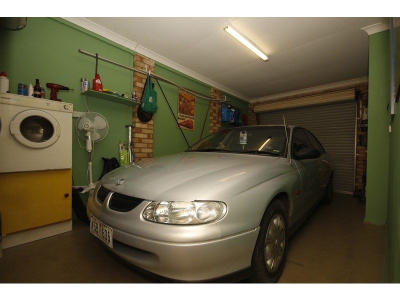 2 Third Ave, Woodville Gardens SA 5012