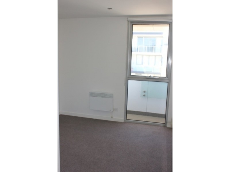 10/15 Eucalyptus Drive, Maidstone VIC 3012