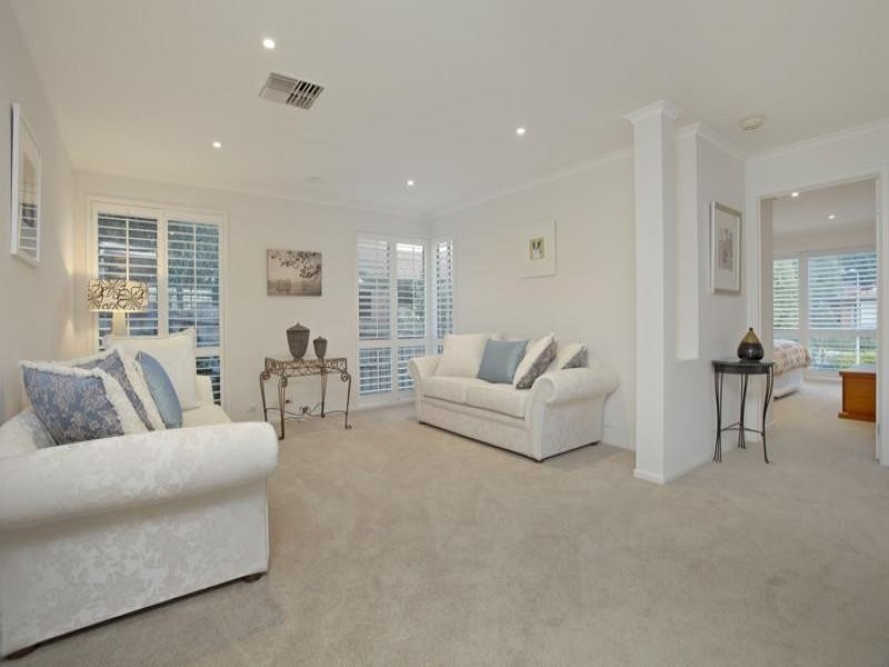 31 Kamarooka Drive, Wattle Glen VIC 3096