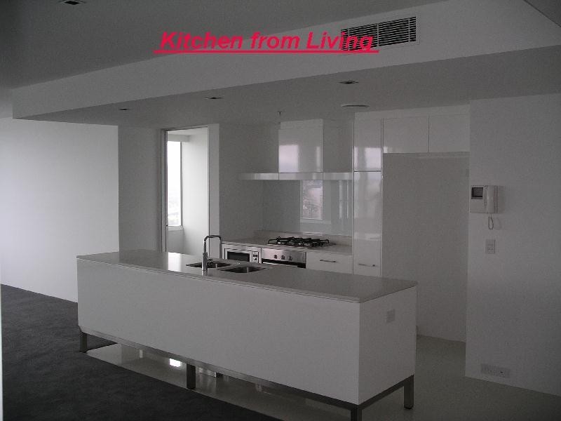 9 Hamilton Ave, Surfers Paradise QLD 4217