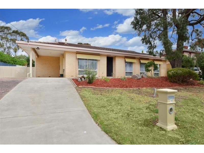 10 Barrdickson Crescent, Happy Valley SA 5159