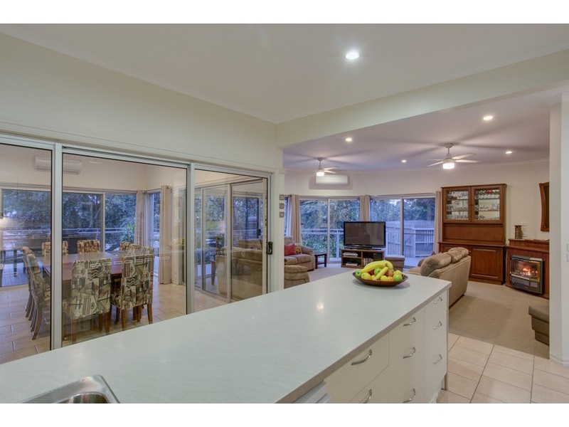 15 Moore Street, Ferntree Gully VIC 3156