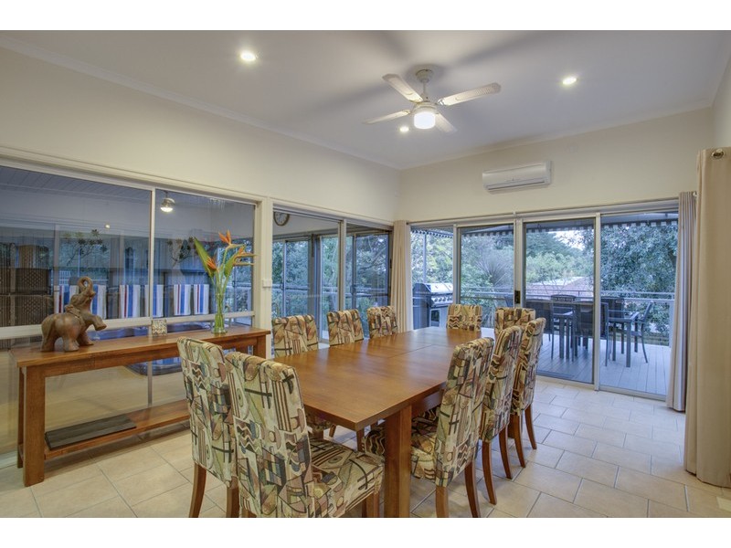 15 Moore Street, Ferntree Gully VIC 3156