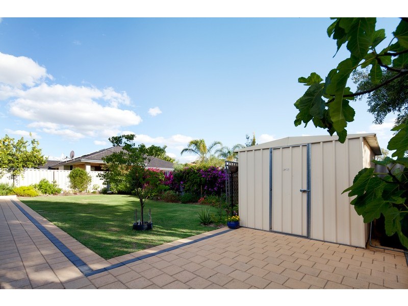 56 Minjah Circuit, Carramar WA 6031