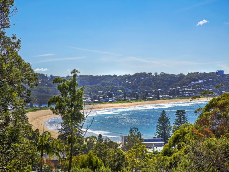 38 Fairscene Crescent, Avoca Beach NSW 2251