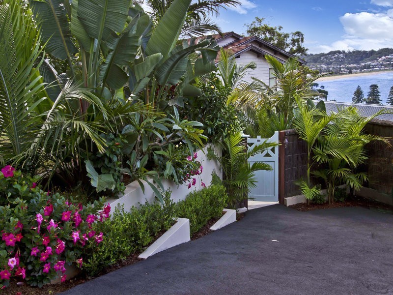 38 Fairscene Crescent, Avoca Beach NSW 2251