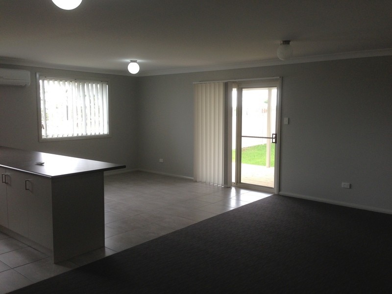 8 Balderston Street, East Maitland NSW 2323