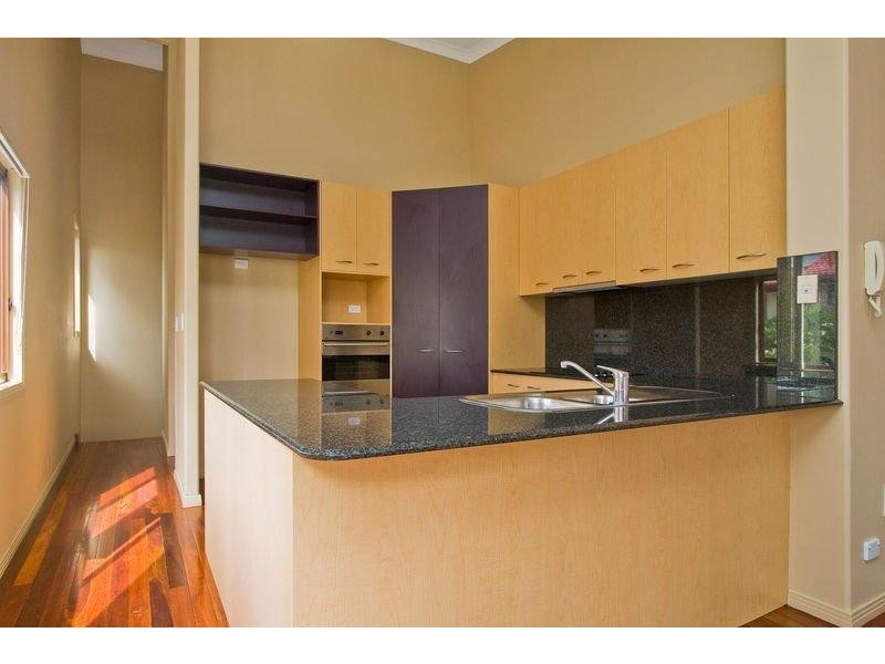 2/23 Biby Street, Tugun QLD 4224