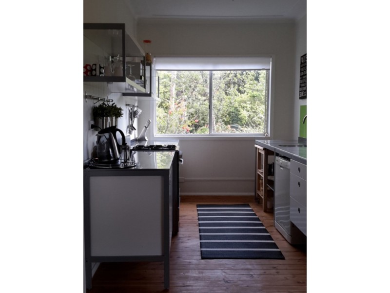 33 Valley Road, Hazelbrook NSW 2779