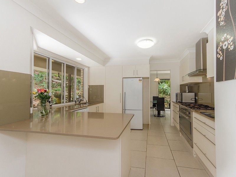 15 Ballarat Court, Tallai QLD 4213