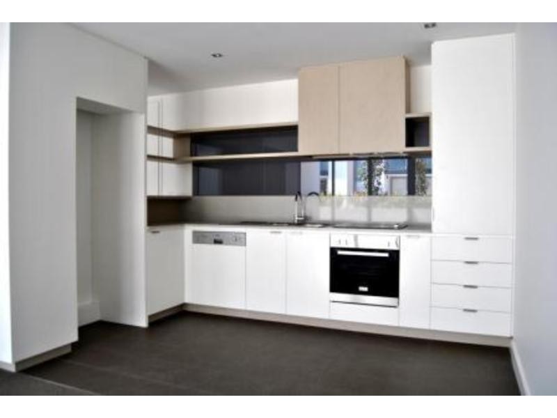 27/44 Eucalyptus Drive, Maidstone VIC 3012