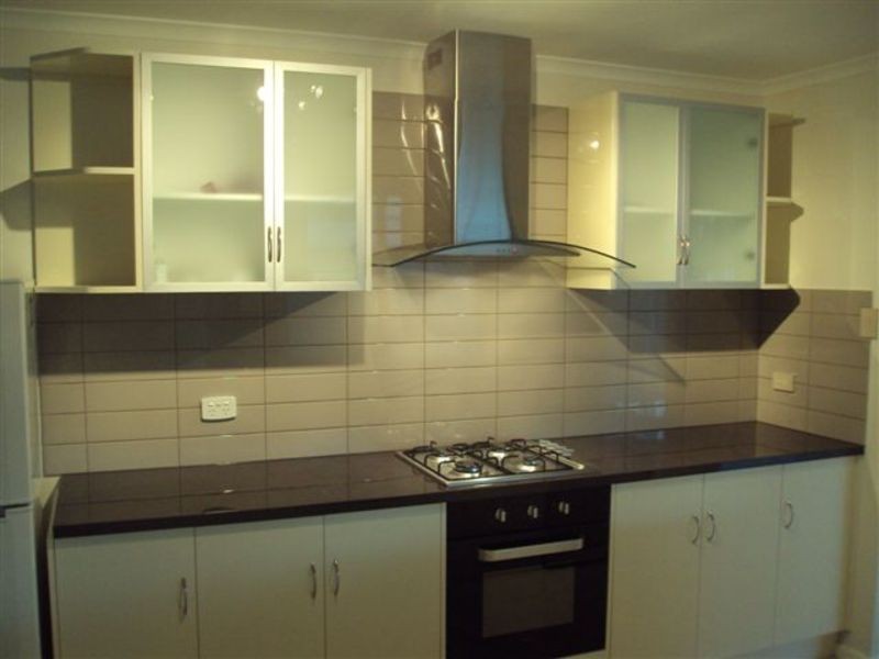 10 Normandy Rd, Woodcroft SA 5162