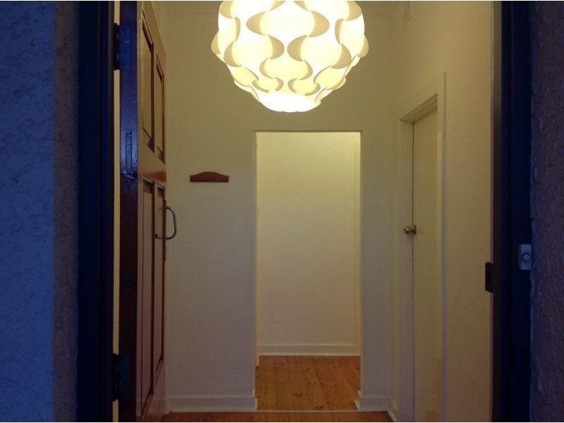 33 Findon Road, Woodville South SA 5011