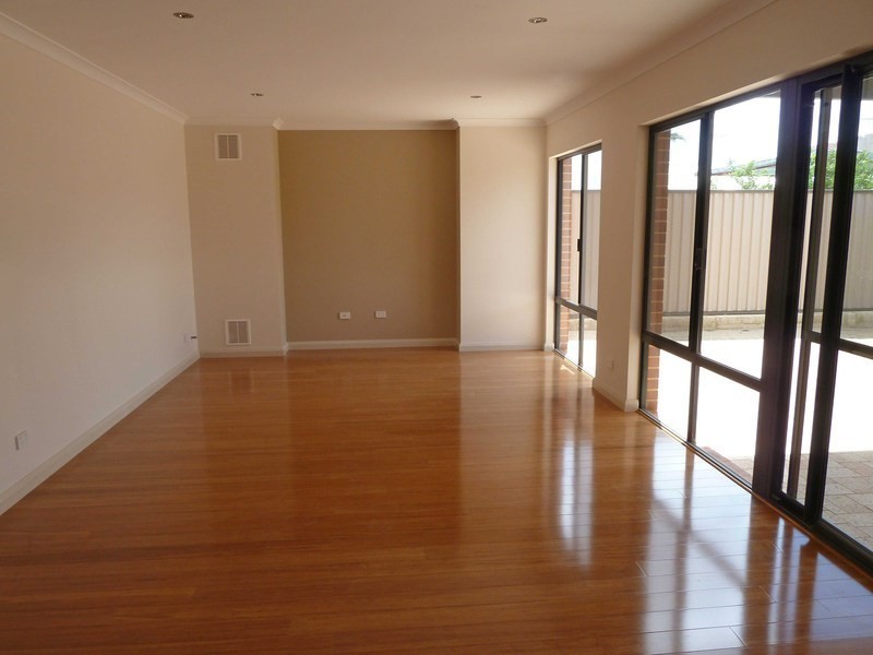 28 Collins Street, Yokine WA 6060