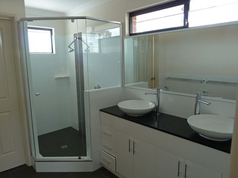 28 Collins Street, Yokine WA 6060