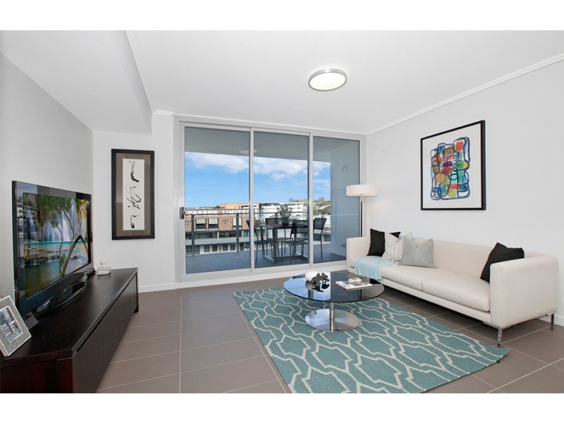 702/113 Commercial Road, Teneriffe QLD 4005