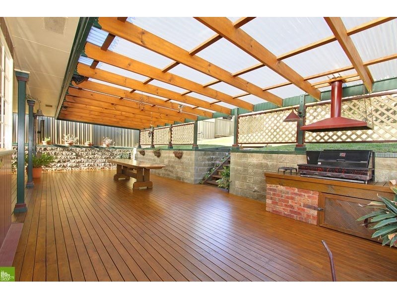 183 Kanahooka Rd, Kanahooka NSW 2530