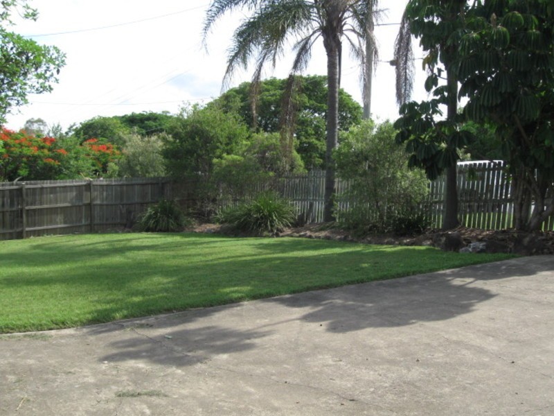 61 Irwin Terrace, Oxley QLD 4075