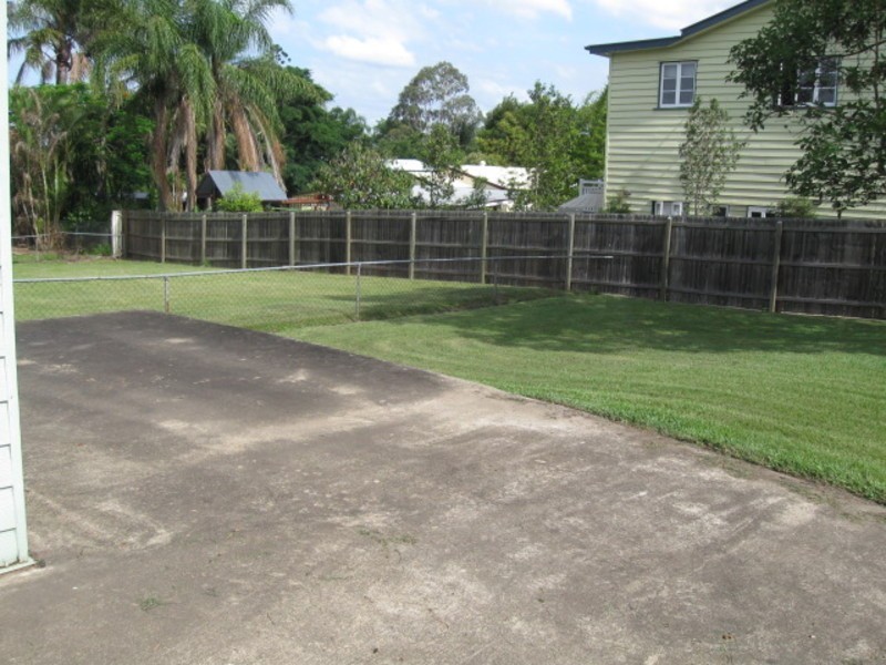 61 Irwin Terrace, Oxley QLD 4075