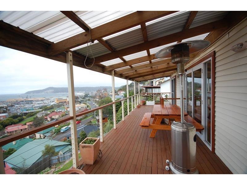 14 Pleasant Street, Burnie TAS 7320