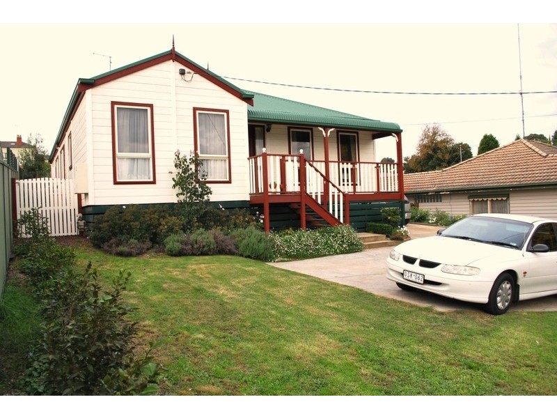 13B Pryor St, Ballarat VIC 3350