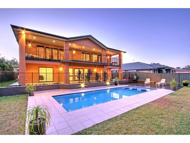 53 Mulwala Drive, Wyee Point NSW 2259