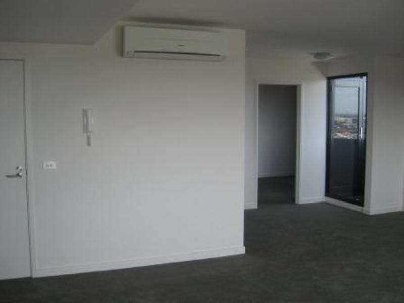 12.05/240 Barkly Street, Footscray VIC 3011