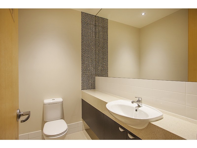 6/2728 Logan Road, Eight Mile Plains QLD 4113