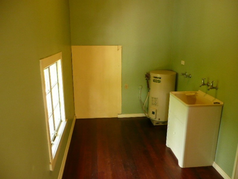 65 Reuben St, Holland Park QLD 4121