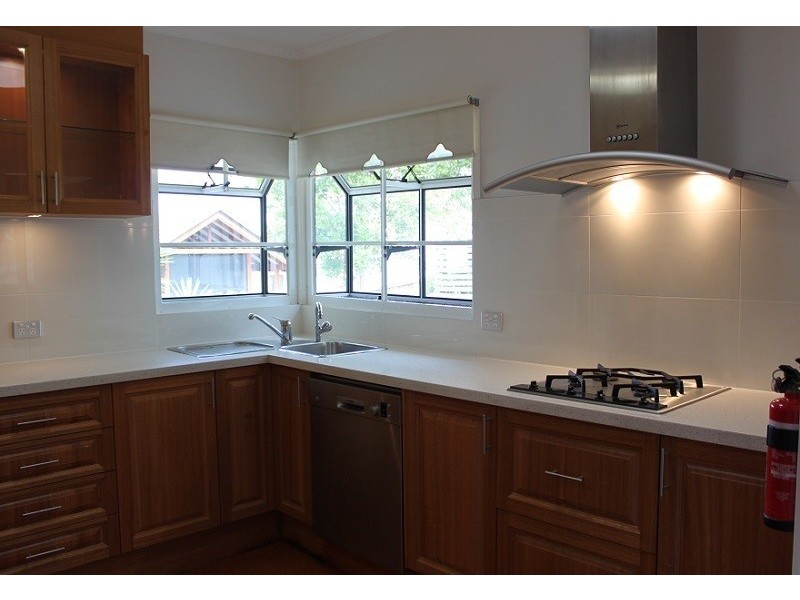 24 Benfield Street, Mitchelton QLD 4053