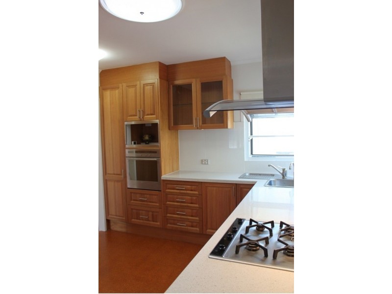 24 Benfield Street, Mitchelton QLD 4053