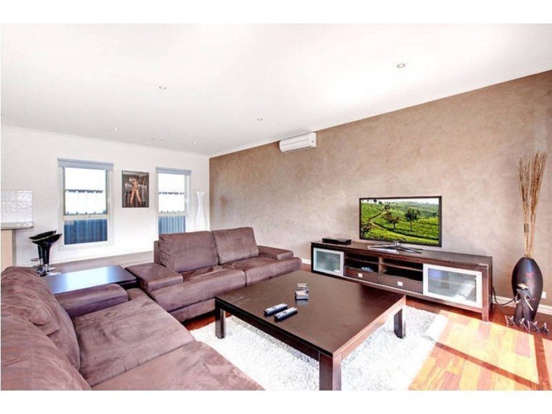 Caroline Springs VIC 3023