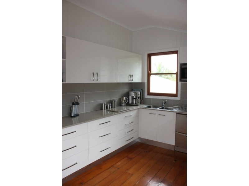 14 Eton Street, Toowong QLD 4066