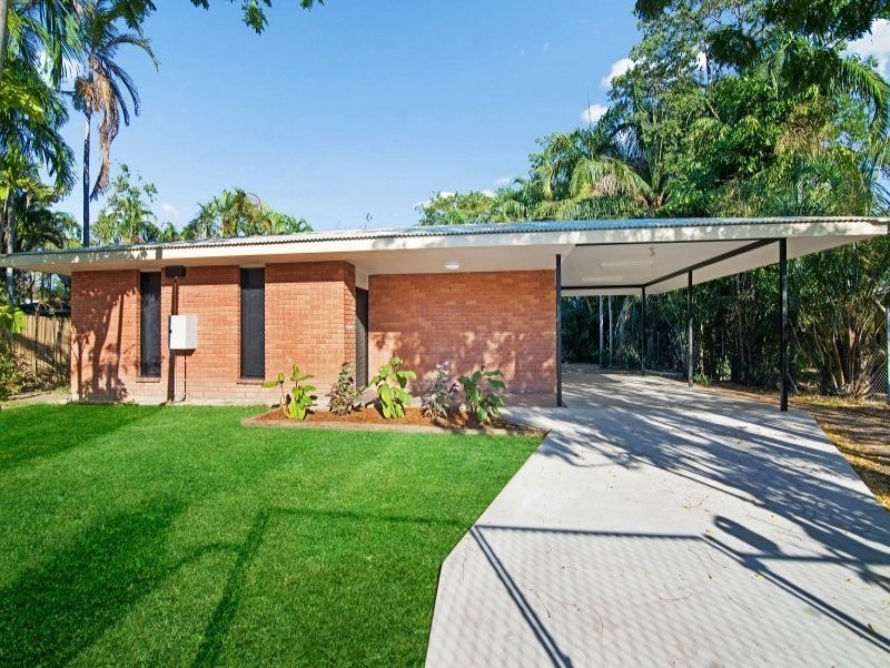 18 Kafcaloudes Crescent, Moulden NT 0830