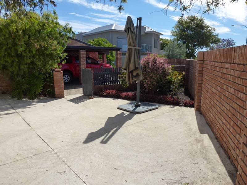 1/141 South Terrace, Como WA 6152