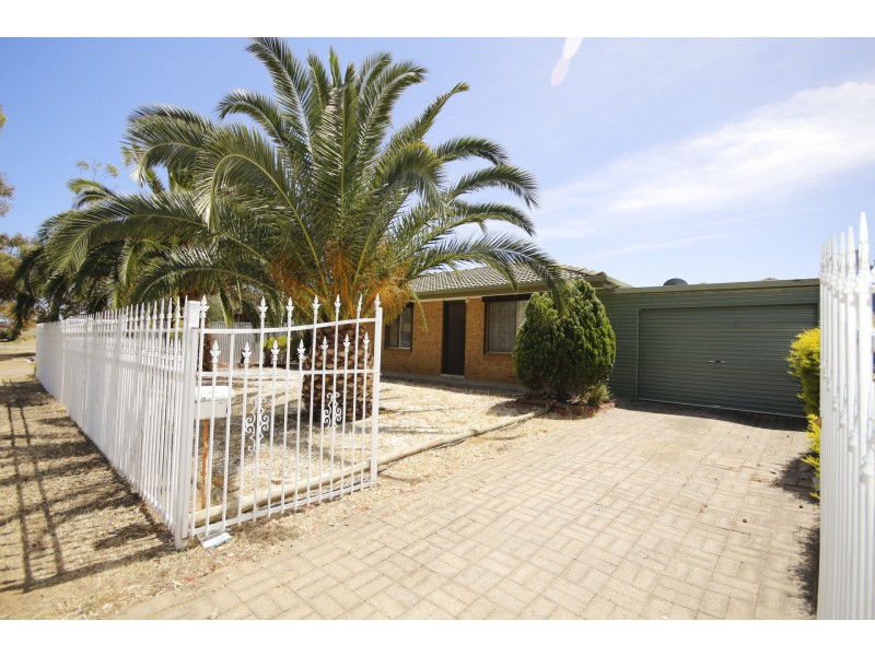 14 Bond Ave, Burton SA 5110