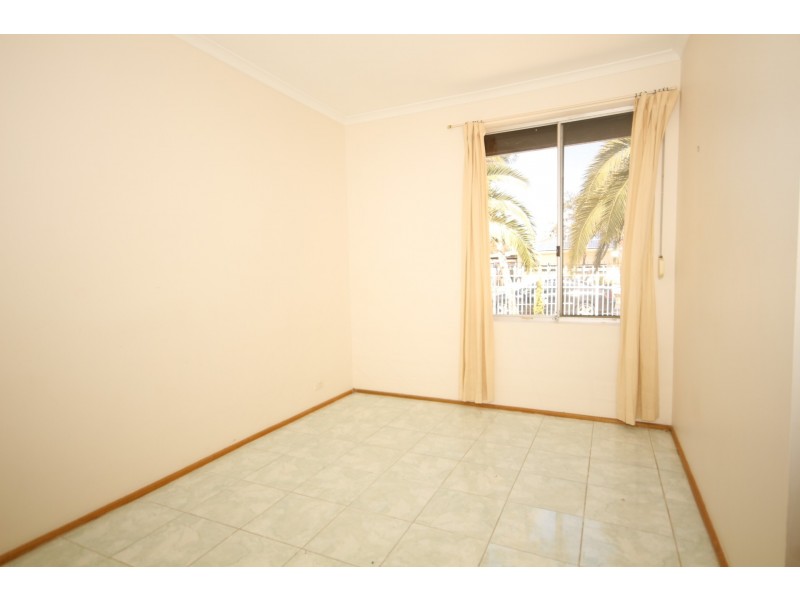 14 Bond Ave, Burton SA 5110