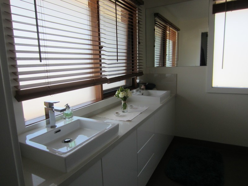 14 Green Place, Eltham VIC 3095