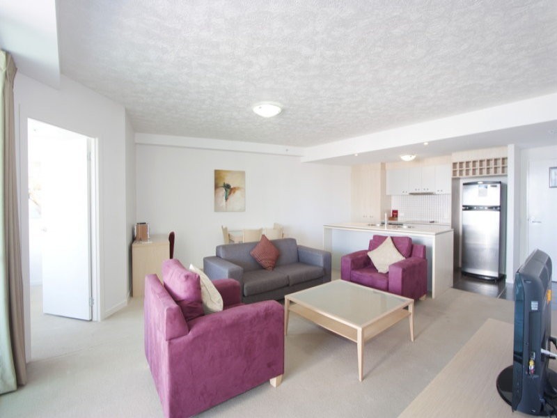 5/18 Fern St, Surfers Paradise QLD 4217