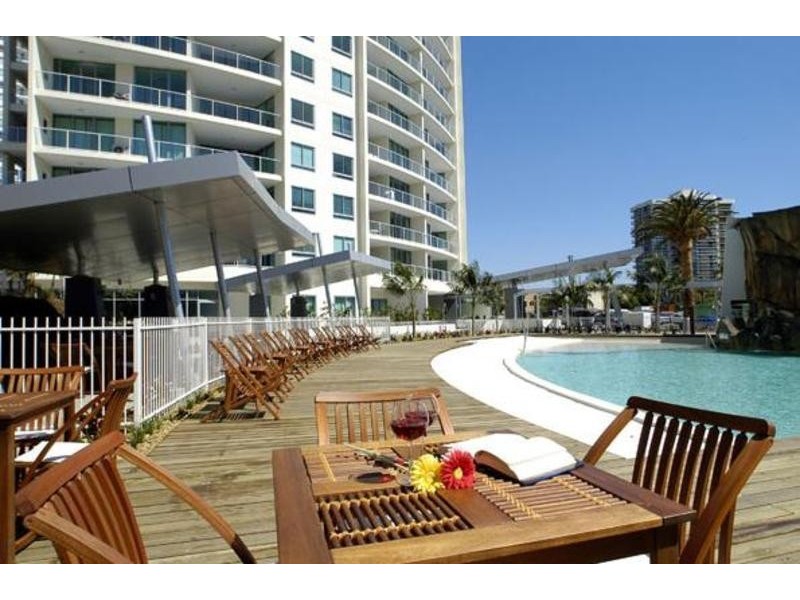 5/18 Fern St, Surfers Paradise QLD 4217