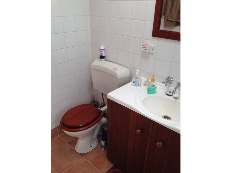 214 Marsh Rd, Bobs Farm NSW 2316