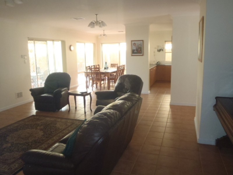 40A  Saleham Street, Lathlain WA 6100