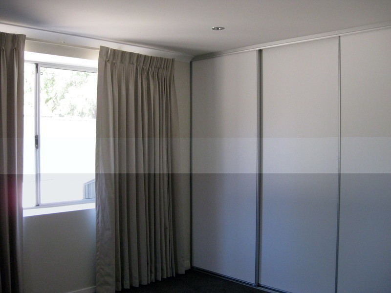 54A Rennie Crescent, Hilton WA 6163