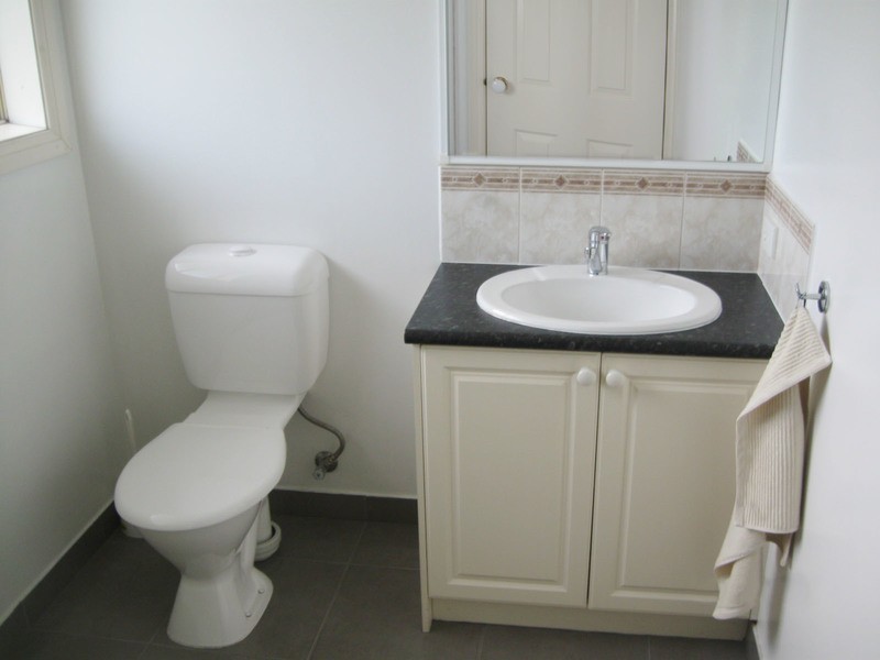 43 Avebury Drive, Berwick VIC 3806