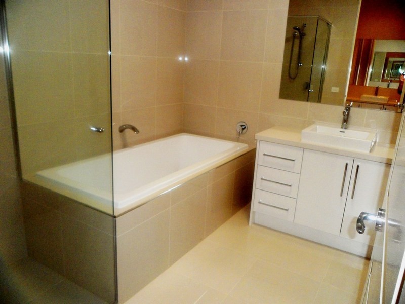 187 Blackburn Road (On Service Road ), Doncaster East VIC 3109